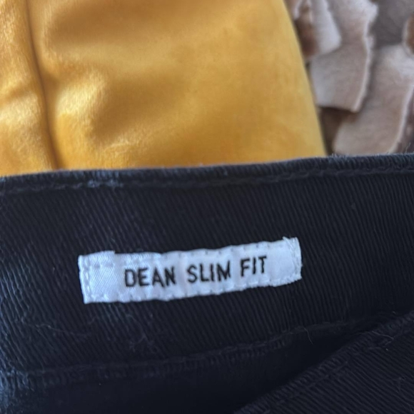 William Rast Black Jeans - Picture 5 of 5